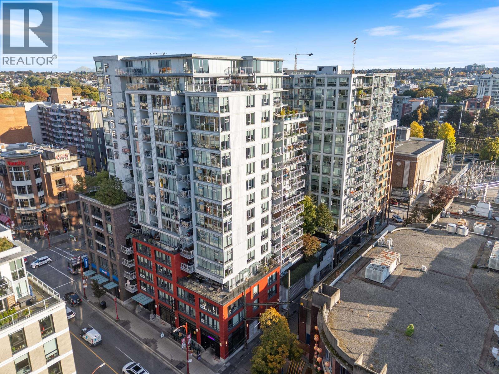Photo of PH9 188 KEEFER STREET 34