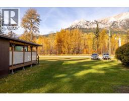 9882 Victoria Street, Fernie, BC V0B1M5 Photo 12