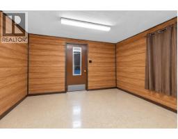 9882 Victoria Street, Fernie, BC V0B1M5 Photo 57