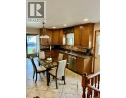 Kitchen/Dining room - 3596 Hemlock Avenue, Windsor, ON N8R1Z9 Photo 10