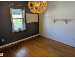 12215 101 St Nw, Edmonton, AB T5G2C5 Photo 11