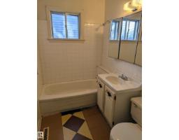 12215 101 St Nw, Edmonton, AB T5G2C5 Photo 12
