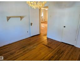 12215 101 St Nw, Edmonton, AB T5G2C5 Photo 13