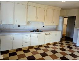 12215 101 St Nw, Edmonton, AB T5G2C5 Photo 15