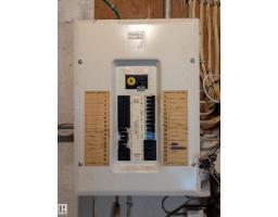 12215 101 St Nw, Edmonton, AB T5G2C5 Photo 22