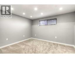 241 Morningside Gardens SW - photo 35