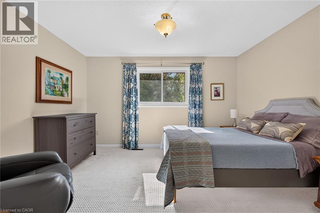 14 Steflar Street — photo 31