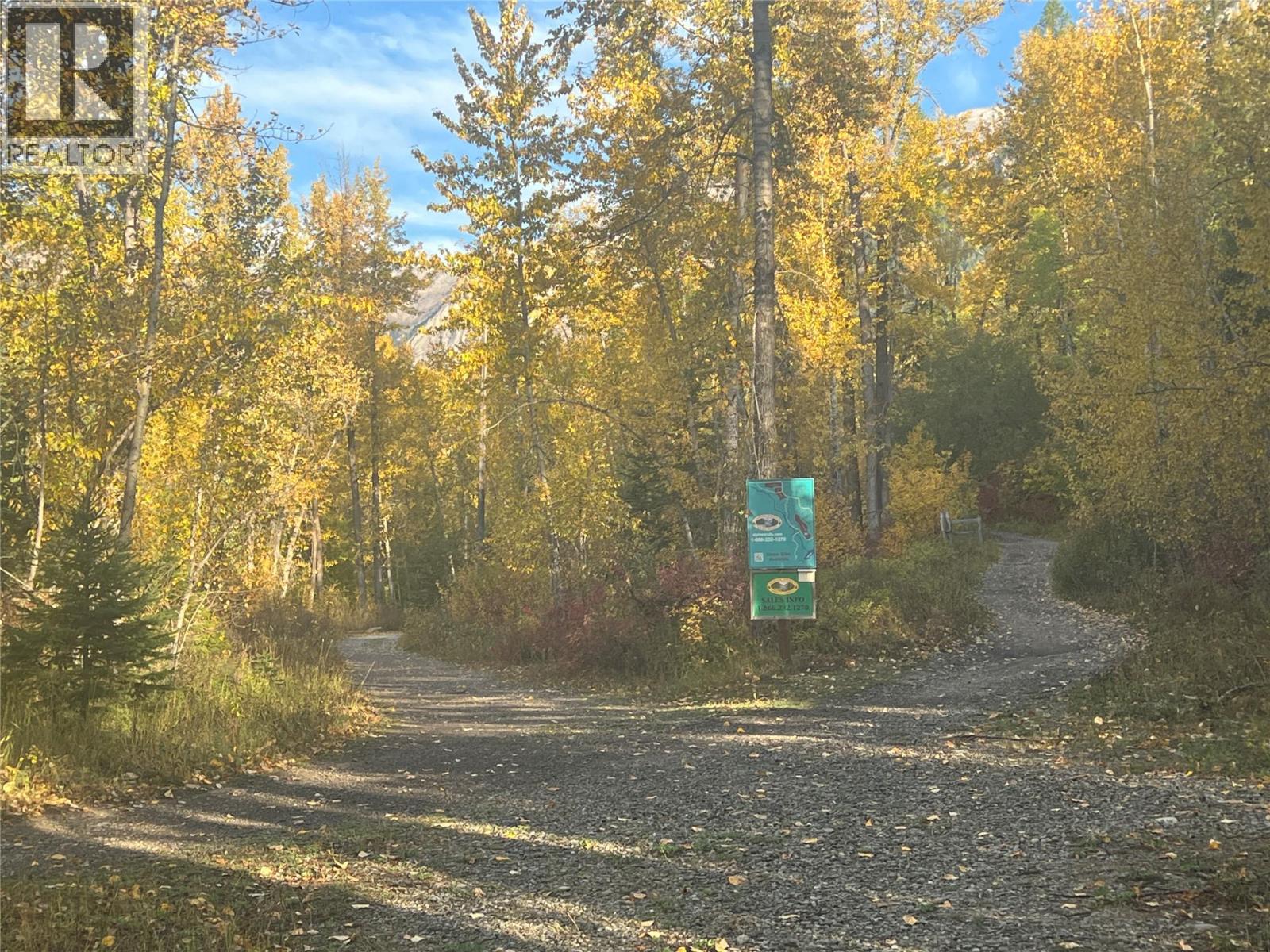  200 Canyon Trail, Fernie - Image 1