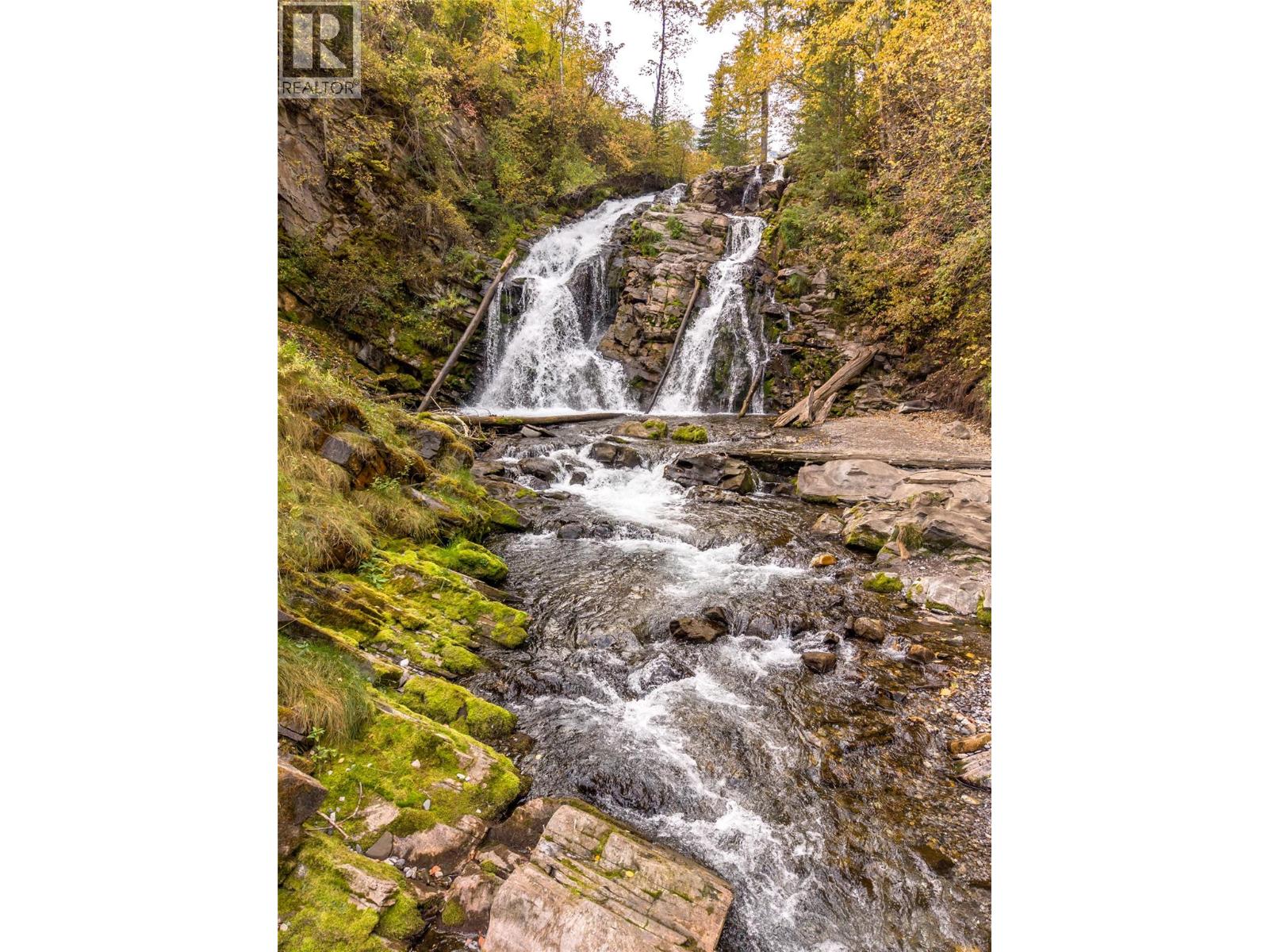  200 Canyon Trail, Fernie - Image 1