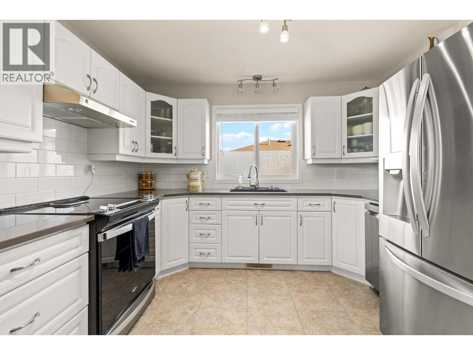 151 8 Avenue SW Unit# 20, Salmon Arm - Image 1