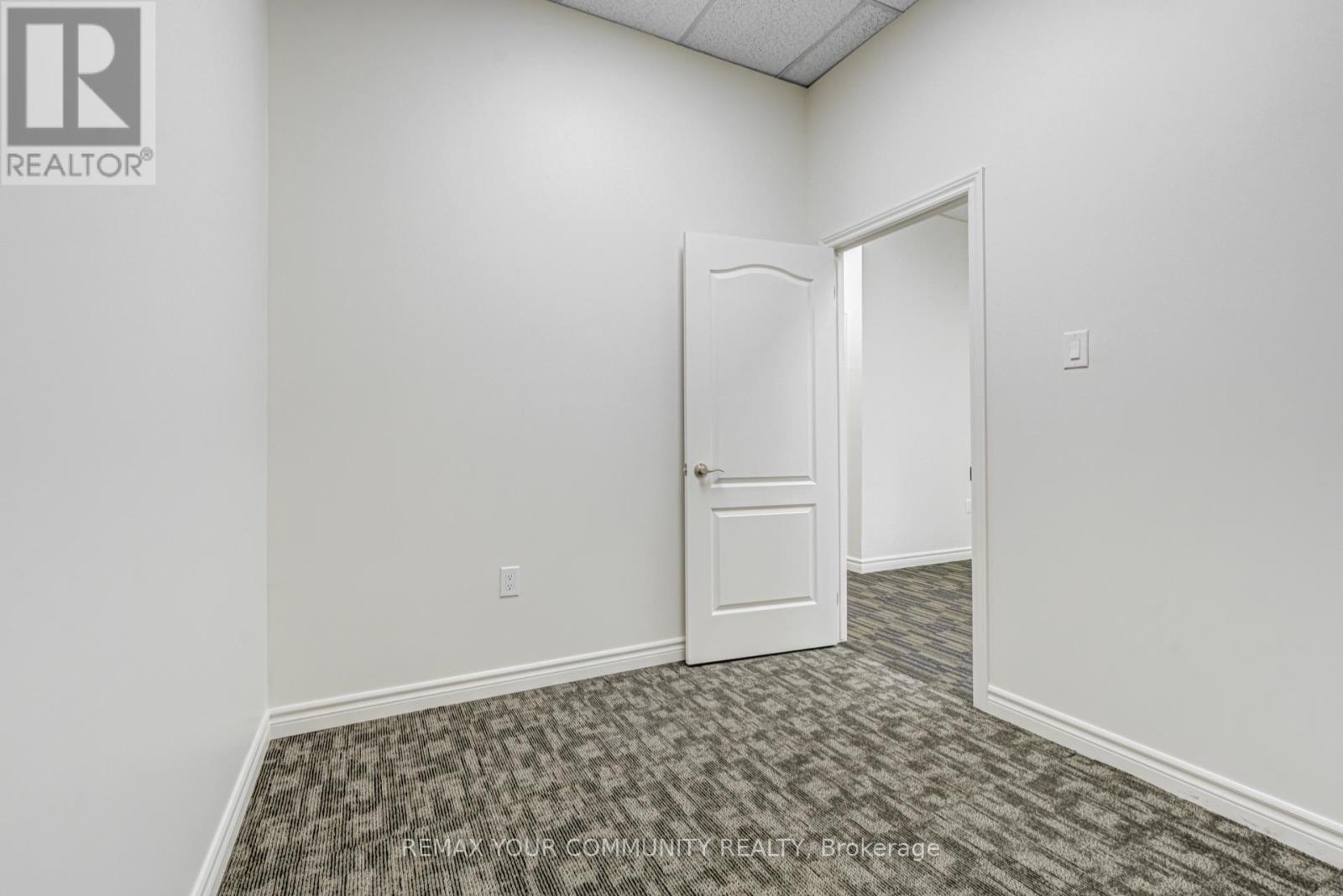 145 Royal Crest Court — photo 15
