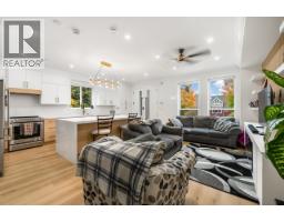 425 N Kaslo Street, Vancouver, BC V5K3N2 Photo 8