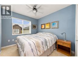 709 Premier Street, North Vancouver, BC V7J0A5 Photo 25
