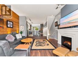 709 Premier Street, North Vancouver, BC V7J0A5 Photo 7