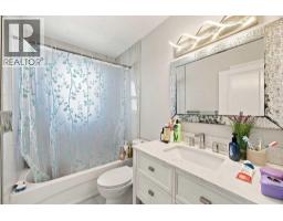 2035 47 Street SE - photo 13