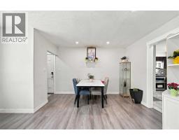 2035 47 Street SE - photo 7