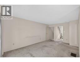 1556 Lancaster Drive Unit# 74, Oakville, ON L6H2Z4 Photo 11