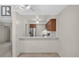1556 Lancaster Drive Unit# 74, Oakville, ON L6H2Z4 Photo 17