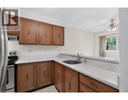 1556 Lancaster Drive Unit# 74, Oakville, ON L6H2Z4 Photo 21