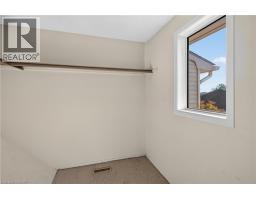 1556 Lancaster Drive Unit# 74, Oakville, ON L6H2Z4 Photo 25