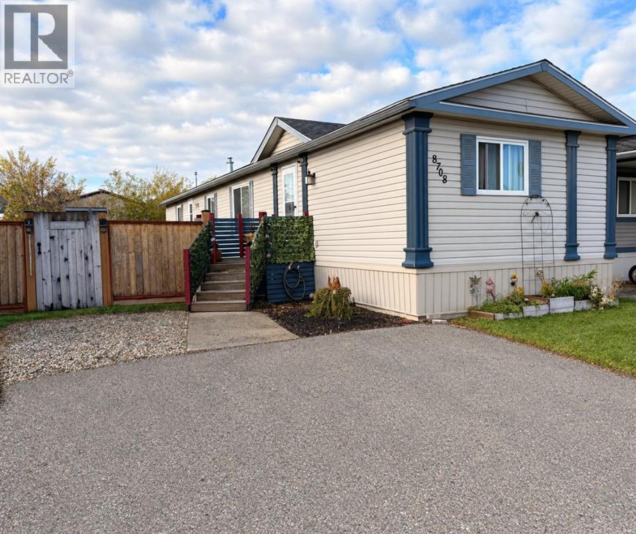 Photo of 8708 89 Street, Grande Prairie