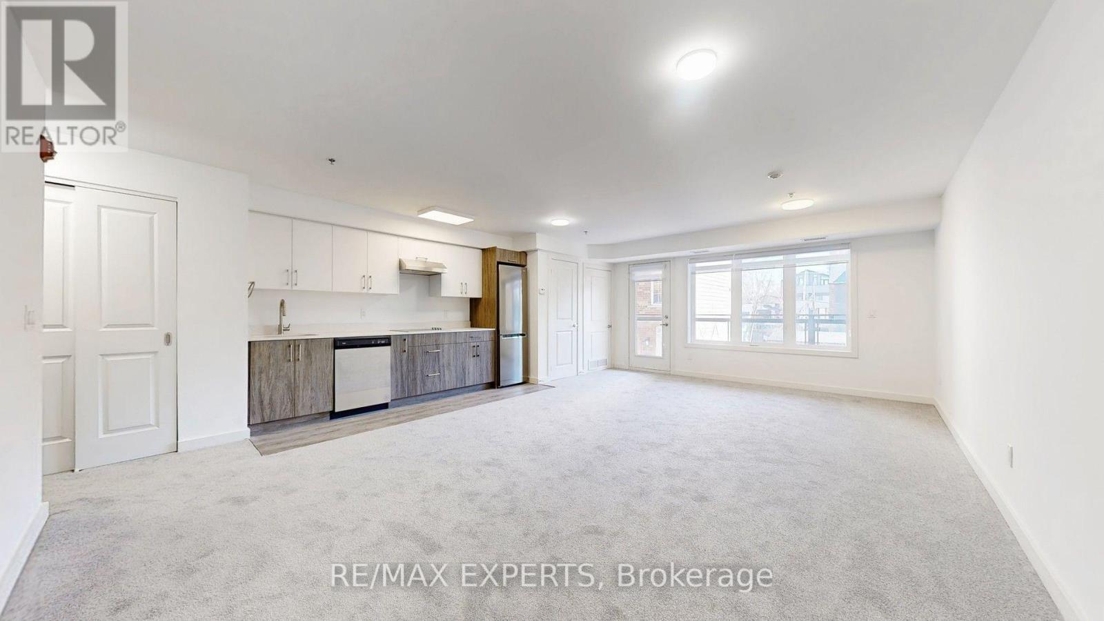 203- 45 Connaught Avenue, Toronto, ON photo 3