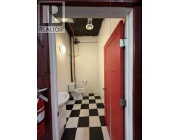 5325 48 Avenue, Taber, AB T1G1S7 Photo 13
