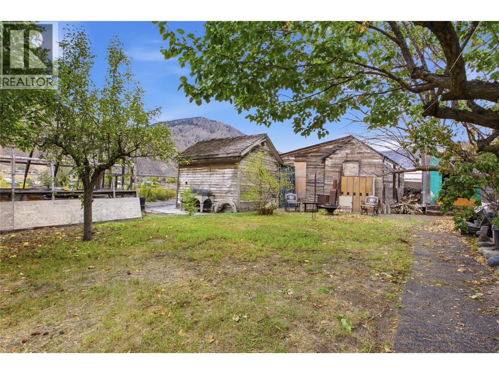 3685-3687-3691 Merritt Spences Bridge Hwy 8 Highway - 9