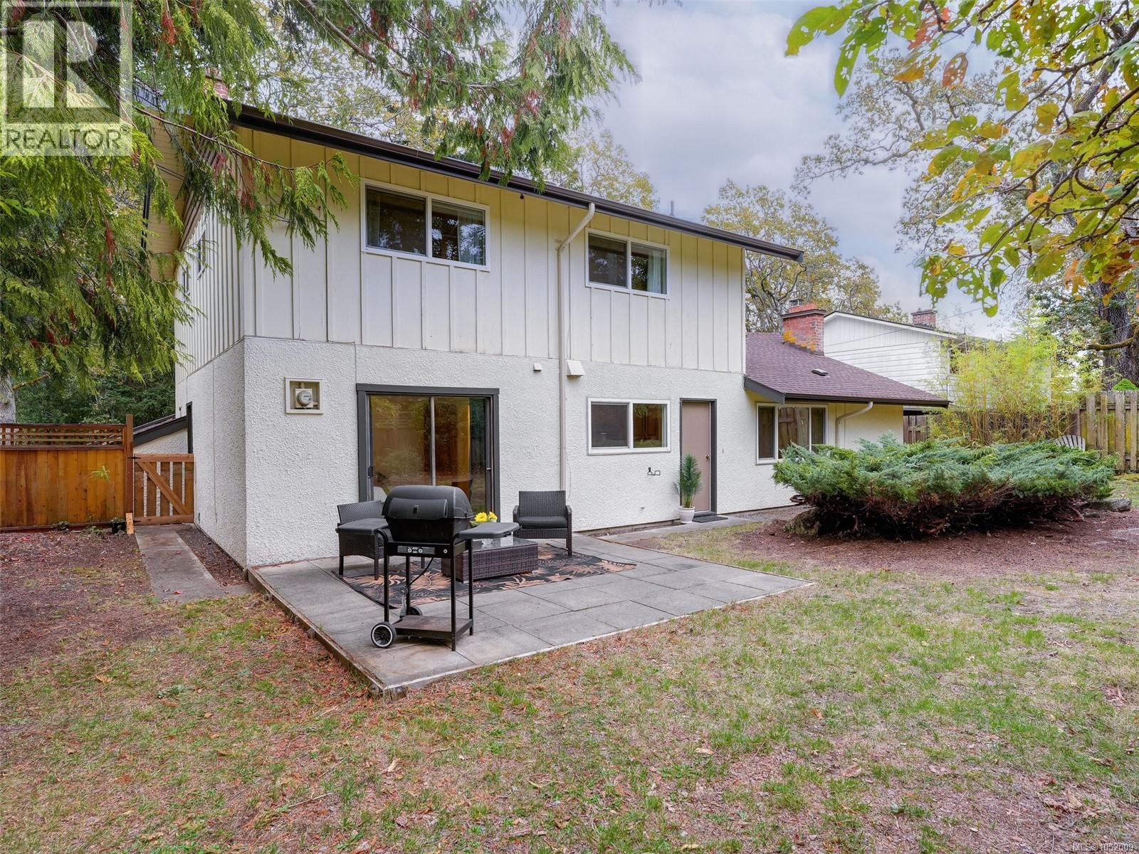 3536 Henderson Rd - 20
