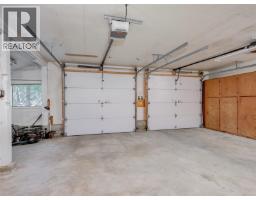 3536 Henderson Rd, Oak Bay, BC V8P5B1 Photo 19