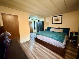 4 Poplar Avenue, Carman, MB R0G0J0 Photo 12