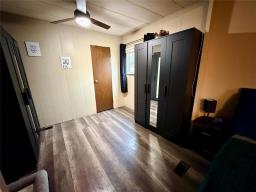 4 Poplar Avenue, Carman, MB R0G0J0 Photo 13