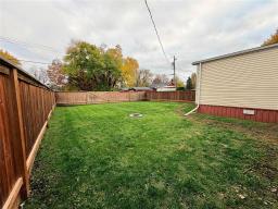 4 Poplar Avenue, Carman, MB R0G0J0 Photo 23