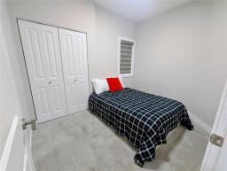 Living room/Dining room - 133 Bill Briercliffe Drive, Winnipeg, MB R3W0S6 Photo 11