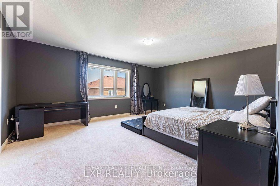 8 Sara Drive, Thorold, ON photo 18