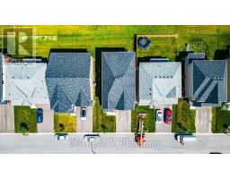 8 Sara Drive, Thorold, ON L3B0G1 Photo 32