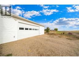Primary Bedroom - 204 6th Street, Suffield, AB T0J2N0 Photo 8