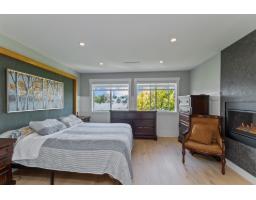 1843 142 Street, Surrey, BC V4A6V3 Photo 11
