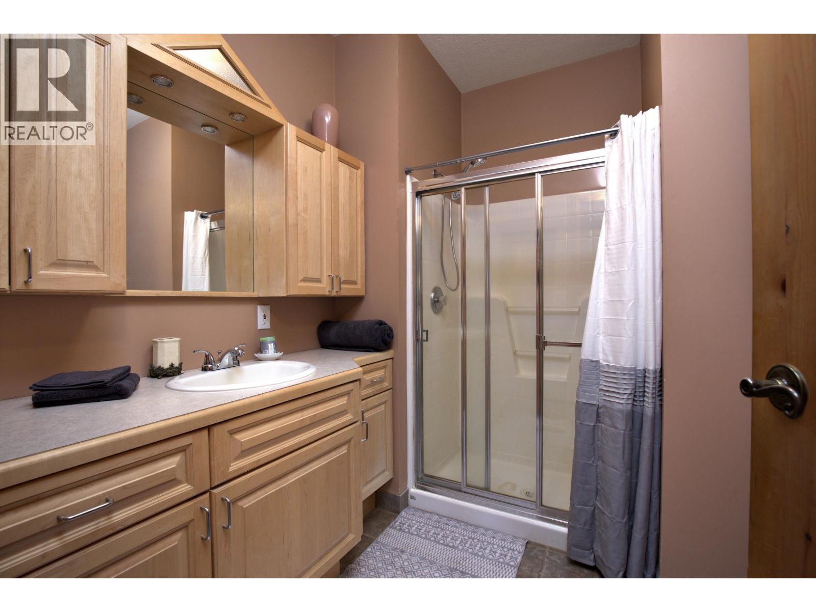 5726 WALTERS DRIVE - 24