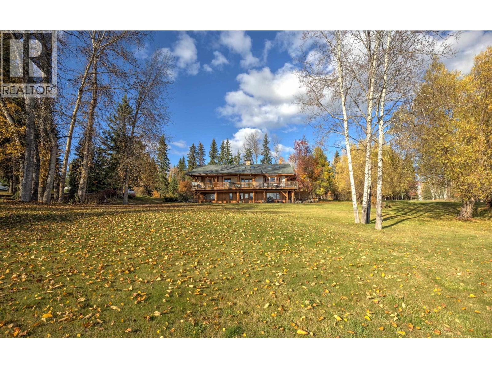 5726 WALTERS DRIVE - 40