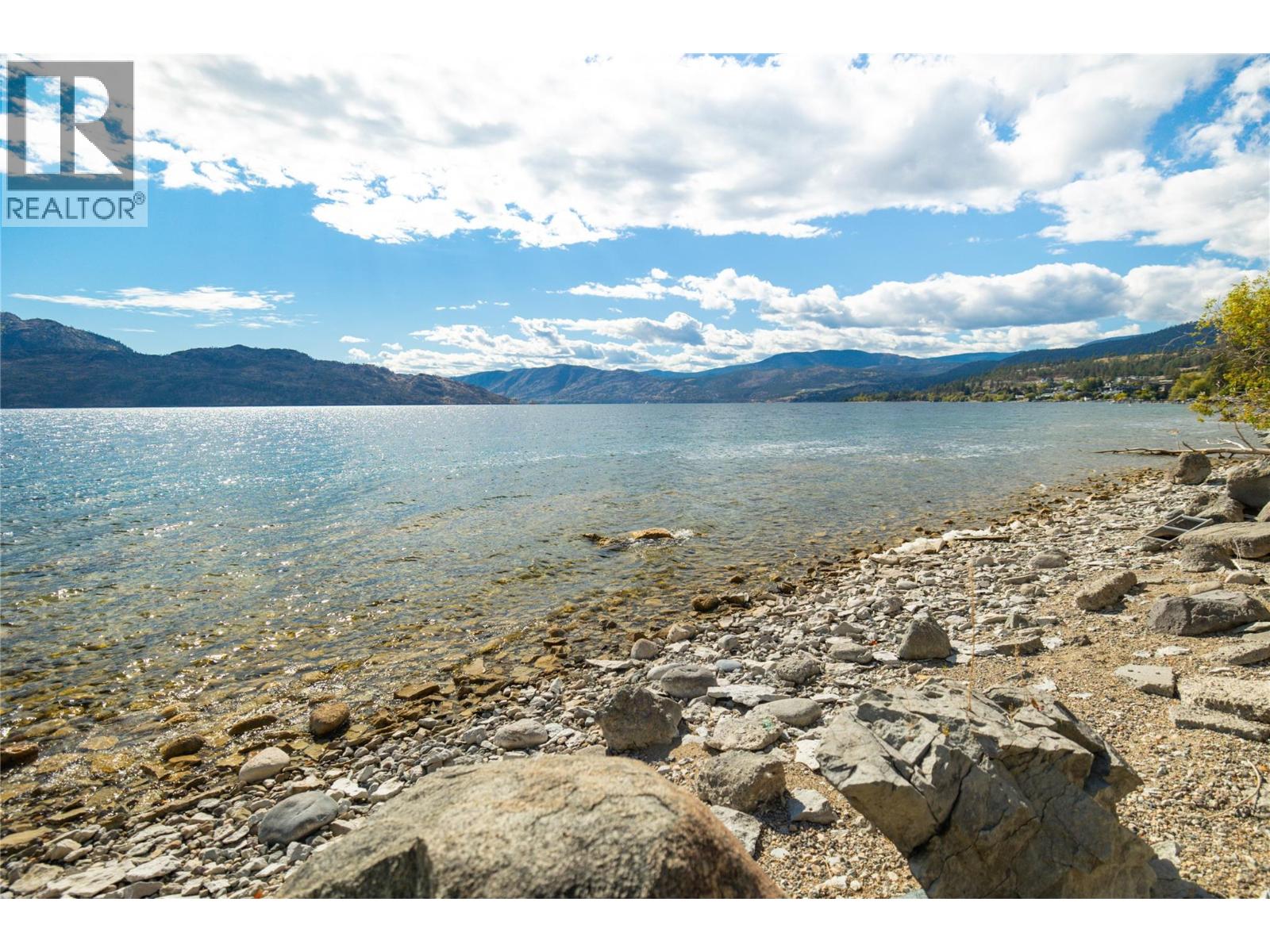  3560 Drought Road, Peachland - Image 1