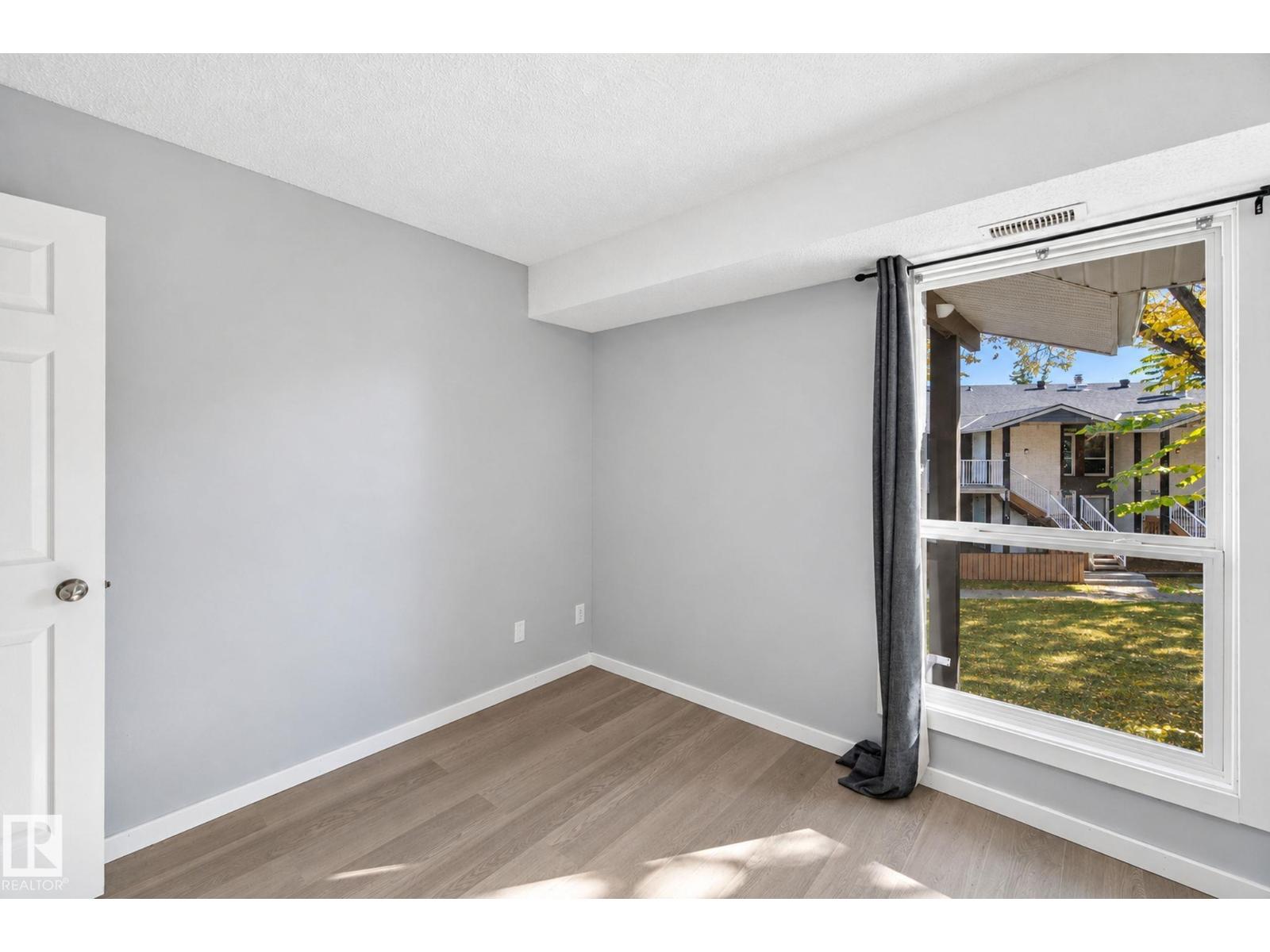 3111 142 Avenue NW, photo 26