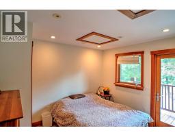 Pantry - 4662 Crescent Road, Nelson, BC V1L6N3 Photo 18