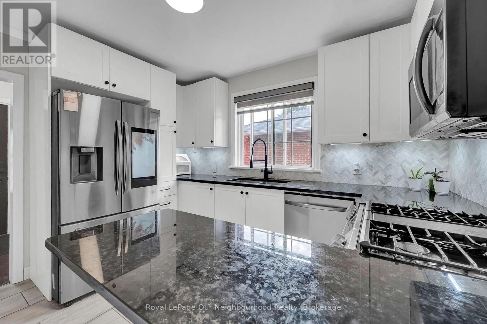 312 GIBBONS STREET - 9