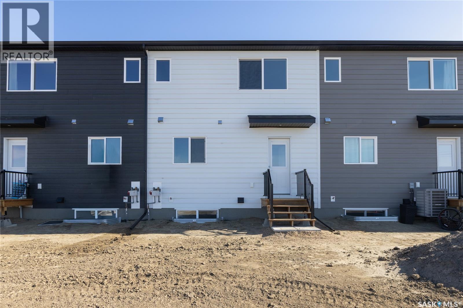 279 Mark BEND, Saskatoon — photo 24