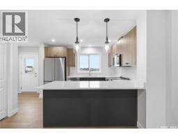 4pc Bathroom - 279 Mark Bend, Saskatoon, SK S7V2B8 Photo 7