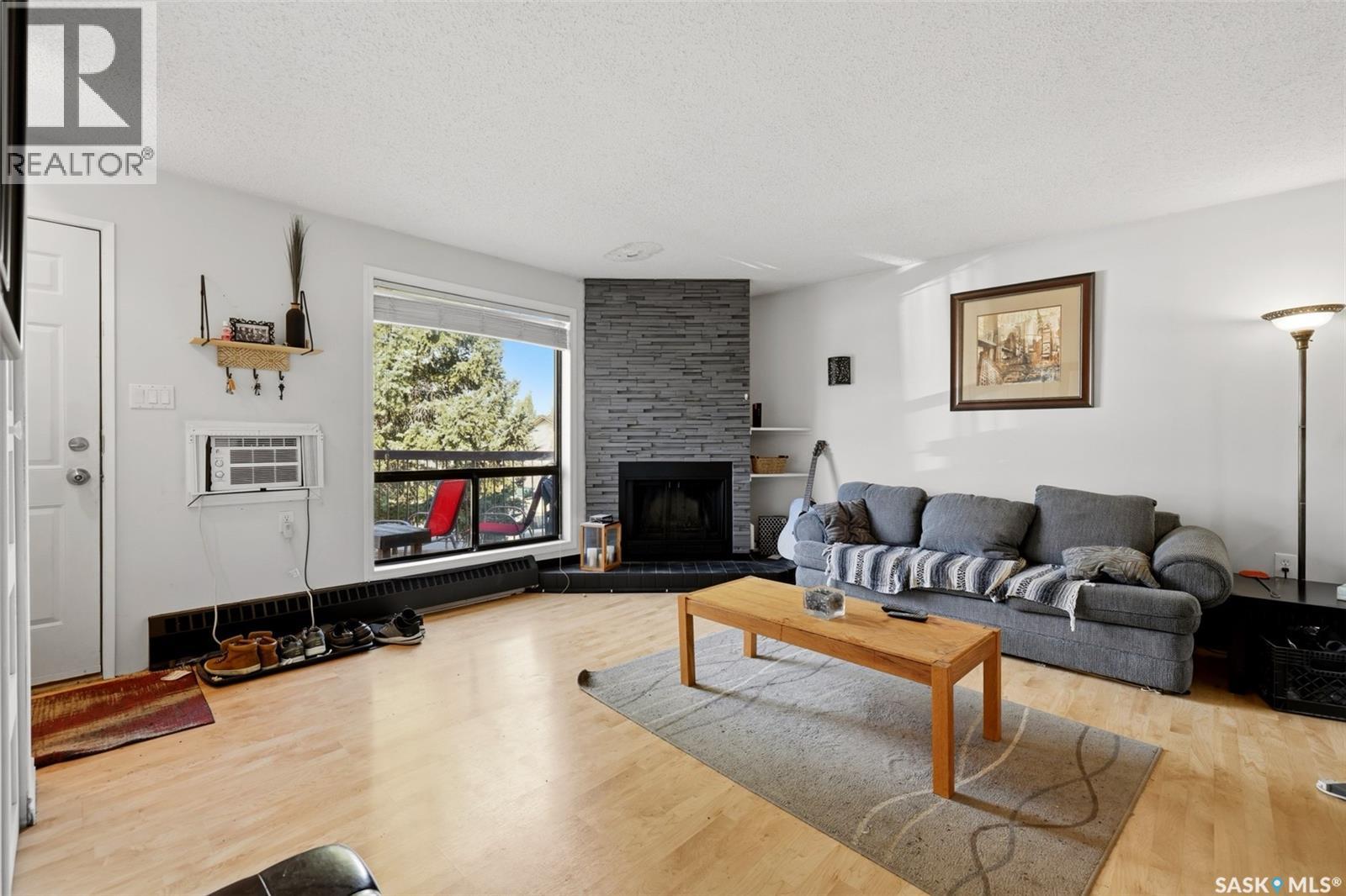 #202 2511 Neff ROAD E - 6