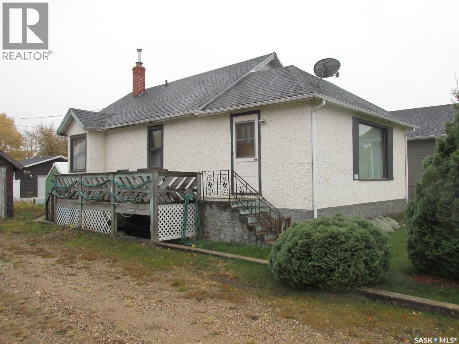 2911 Albert STREET - 34