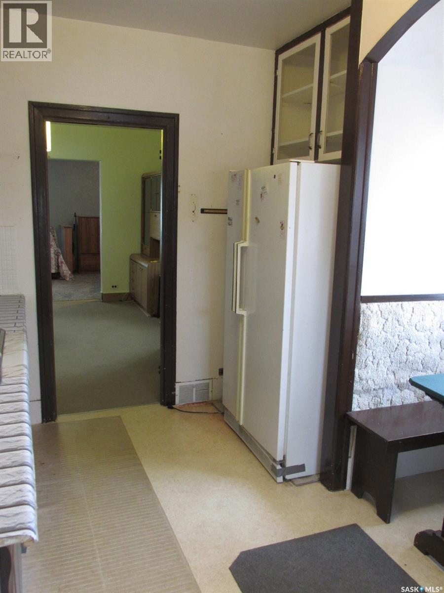 2911 Albert STREET - 9