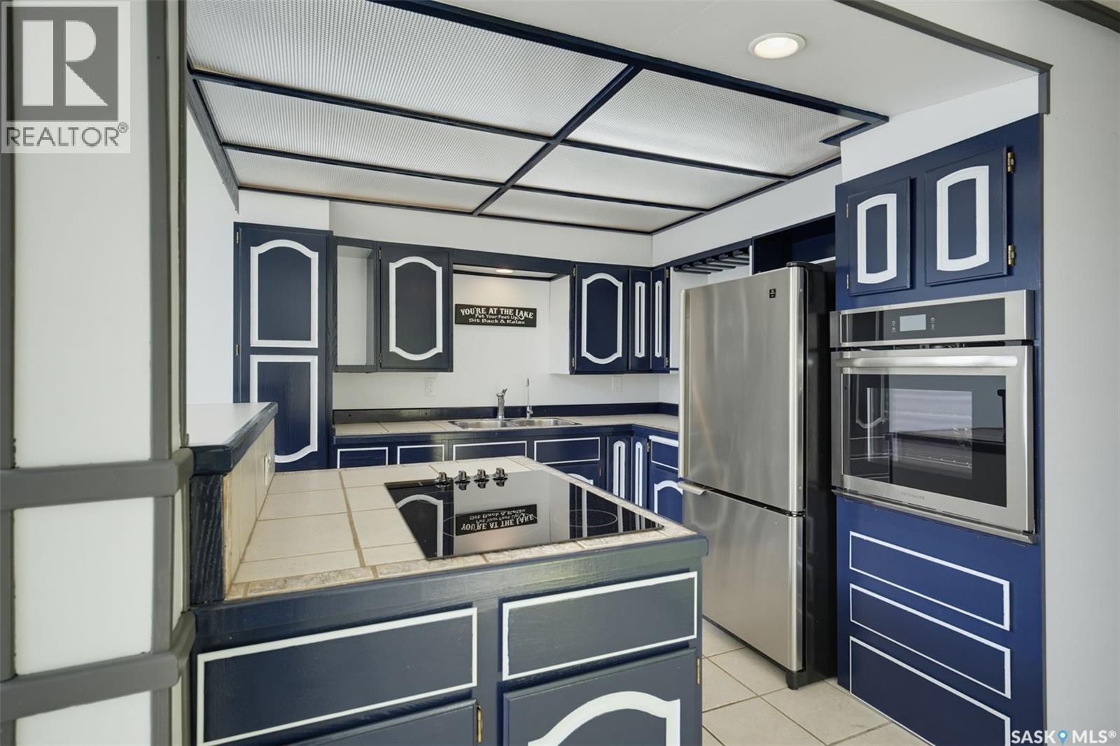 11 Summerfeldt DRIVE - 11